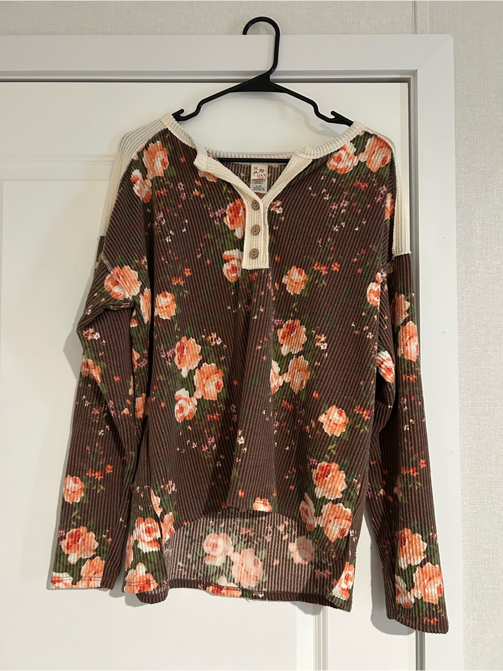 7th Ray Brown Floral Henley Long-Sleeve Top